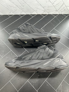 adidas Yeezy Boost 700 MNVN Triple Black Size 15 FV4440