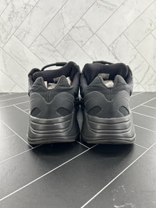 adidas Yeezy Boost 700 MNVN Triple Black Size 15 FV4440