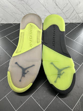 Load image into Gallery viewer, Nike Air Jordan 5 Retro SE Solar Orange Size 14 CZ5725-700