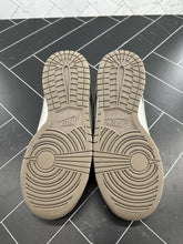 Load image into Gallery viewer, Nike Dunk Low Moon Fossil WMNS 7 MENS 5.5 FD0792-001