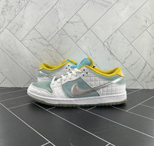 Load image into Gallery viewer, Nike FTC x Dunk SB Low Lagoon Pulse DH7687-400 Size 10