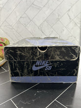 Load image into Gallery viewer, Nike Dunk Premium SB Mid Three Bears - Mama Bear Size 7.5 314381-761 2006