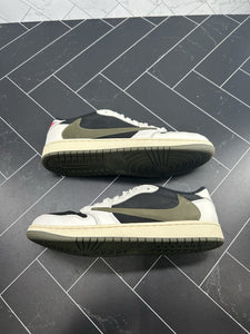 Nike Air Jordan 1 Retro Travis Scott Low Olive Size 11 WMNS 9.5 MENS DZ4137-106