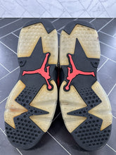 Load image into Gallery viewer, Nike Air Jordan 6 Retro Infrared 23 Size 8.5 384664-623 2014