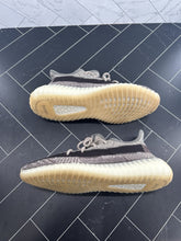 Load image into Gallery viewer, adidas Yeezy Boost 350 V2 Low Zyon Size 10 FZ1267
