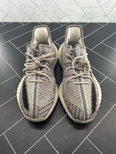 Load image into Gallery viewer, adidas Yeezy Boost 350 V2 Low Zyon Size 10 FZ1267