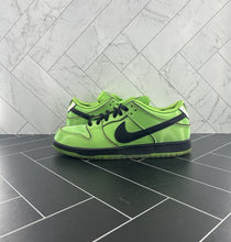 Load image into Gallery viewer, Nike The Powerpuff Girls x Dunk Pro SB QS Low Buttercup Size 10.5 FZ8319-300