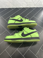 Load image into Gallery viewer, Nike The Powerpuff Girls x Dunk Pro SB QS Low Buttercup Size 10.5 FZ8319-300