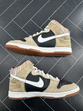 Load image into Gallery viewer, Nike Dunk Premium Sb High Paul Ulrich Size 11.5 313171-011 2007