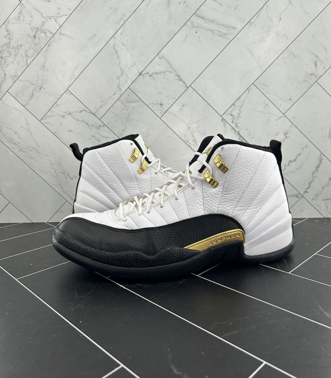 Nike Air Jordan 12 Royalty Size 10.5 CT8013-170