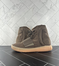 Load image into Gallery viewer, adidas Yeezy Boost 750 Chocolate Size 10.5 BY2456