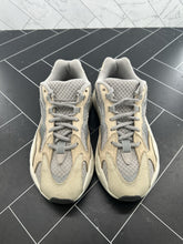 Load image into Gallery viewer, adidas Yeezy Boost 700 V2 Cream Size 6.5 GY7924