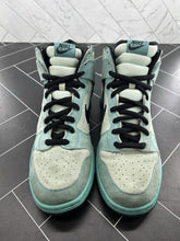 Load image into Gallery viewer, Nike Dunk SB High Sea Crystal Size 11.5 305050-301 2004