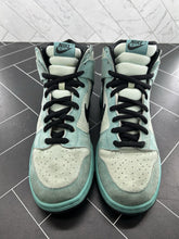Load image into Gallery viewer, Nike Dunk SB High Sea Crystal Size 11.5 305050-301 2004