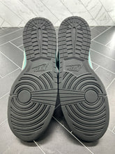 Load image into Gallery viewer, Nike Dunk SB High Sea Crystal Size 11.5 305050-301 2004