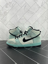 Load image into Gallery viewer, Nike Dunk SB High Sea Crystal Size 11.5 305050-301 2004