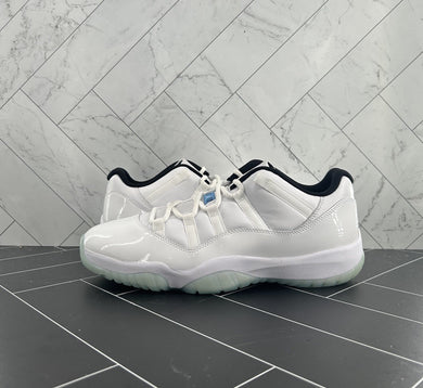 NEW Nike Jordan 11 Retro Low Legend Blue Size 11.5 AV2187-117