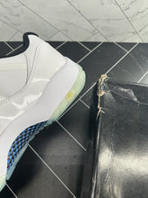 Load image into Gallery viewer, NEW Nike Jordan 11 Retro Low Legend Blue Size 11.5 AV2187-117