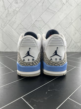 Load image into Gallery viewer, Nike Air Jordan 3 Retro Mid UNC Size 10.5 CT8532-104