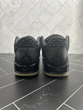 Load image into Gallery viewer, Nike Air Jordan 3 Retro Flyknit Black Size 11 AQ1005-001