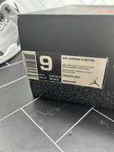 Load image into Gallery viewer, Nike Air Jordan 3 Retro Wolf Grey Size 9 136064-004