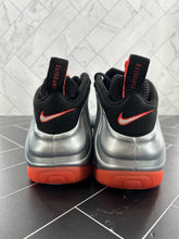 Load image into Gallery viewer, NEW Nike Air Foamposite Pro Crimson Size 12 624041-016 2012