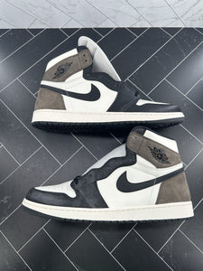 NEW Nike Air Jordan 1 Retro OG High Dark Mocha Size 17 555088-105 2020
