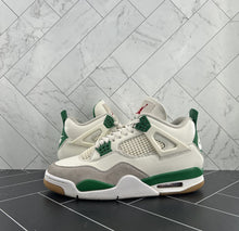 Load image into Gallery viewer, Nike Air Jordan 4 Retro SP x Nike SB Mid Pine Green Size 9 2023 DR5415-103