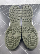Load image into Gallery viewer, NEW Nike Dunk 2022 High Cargo Khaki Size 9 DD1399-107