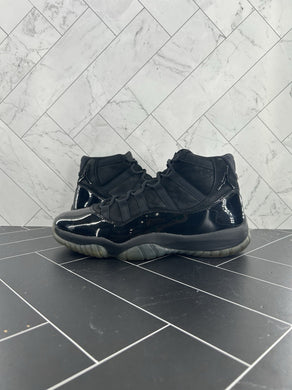 Nike Air Jordan 11 Retro Cap and Gown 2018 378037-005 Size 10