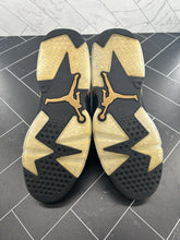 Load image into Gallery viewer, Nike Air Jordan 6 Retro Defining Moments 2020 Size 10 CT4954-007