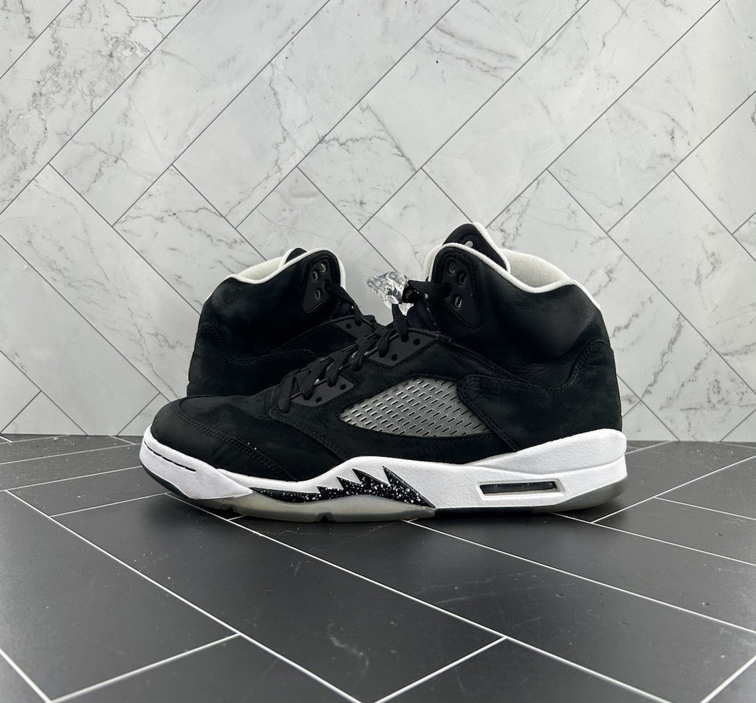 Nike Air Jordan 5 Retro 2013 Oreo Size 11 136027-035