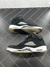 Load image into Gallery viewer, Nike Air Jordan 5 Retro 2013 Oreo Size 11 136027-035