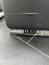 Load image into Gallery viewer, Nike Air Jordan 5 Retro 2013 Oreo Size 11 136027-035