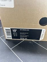 Load image into Gallery viewer, Nike Air Jordan 2010 Black Varsity Red Size 10.5 387358-061