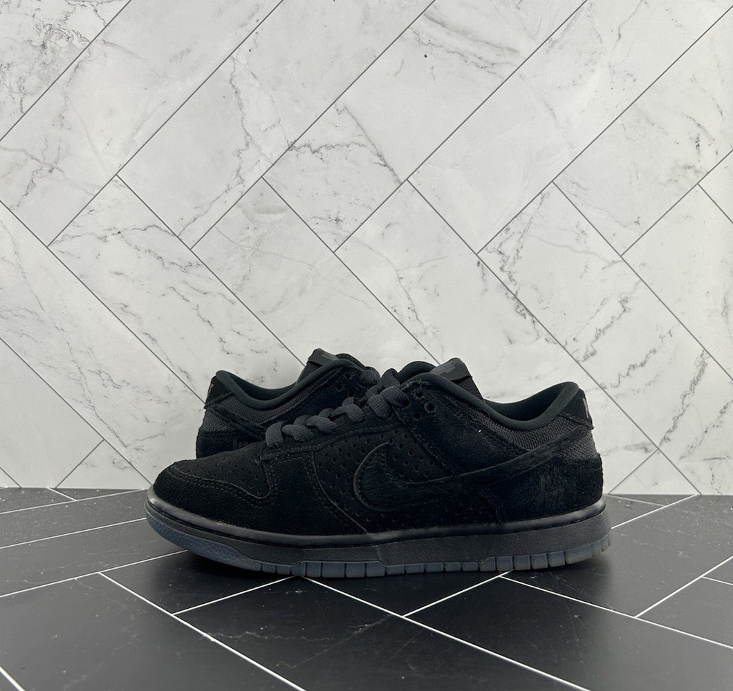 Nike Dunk Low x Undefeated Dunk Vs AF1 2021 Size 5.5 DO9329-001