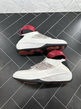 Load image into Gallery viewer, Nike Air Jordan 20 OG White Varsity Red 310455-161 Size 8 2005
