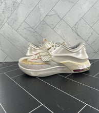 Load image into Gallery viewer, Nike KD 7 PRM Aunt Pearl Size 10 706858-176 2015