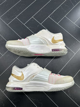 Load image into Gallery viewer, Nike KD 7 PRM Aunt Pearl Size 10 706858-176 2015