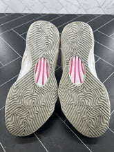 Load image into Gallery viewer, Nike KD 7 PRM Aunt Pearl Size 10 706858-176 2015