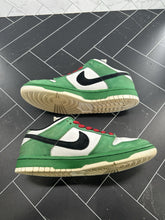 Load image into Gallery viewer, Nike SB Dunk Low Pro Heineken 2003 Size 7 304292-302