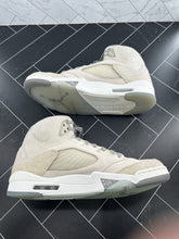 Load image into Gallery viewer, Nike Air Jordan 5 Retro SE Craft Light Orewood Brown Size 13 FD9222-180
