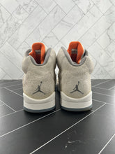 Load image into Gallery viewer, Nike Air Jordan 5 Retro SE Craft Light Orewood Brown Size 13 FD9222-180