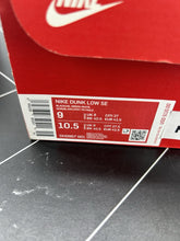 Load image into Gallery viewer, Nike Dunk SE Low Black Multi-Camo Size 9 DH0957-001