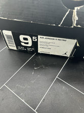 Load image into Gallery viewer, Nike Air Jordan 11 Retro Bred 2012 Size 9.5 378037-010