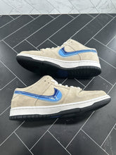 Load image into Gallery viewer, Nike Dunk SB Low Truck It Size 9.5 CT6688-200 2020