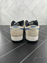 Load image into Gallery viewer, Nike Dunk SB Low Truck It Size 9.5 CT6688-200 2020