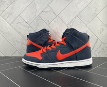 Load image into Gallery viewer, Nike Dunk Pro SB High Syracuse 305050-481 Size 9 2015