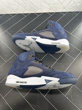 Load image into Gallery viewer, Nike Air Jordan 5 Retro SE Midnight Navy Size 13 FD6812-400