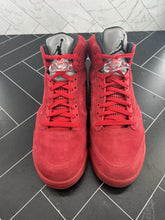 Load image into Gallery viewer, Nike Air Jordan 5 Retro Red Suede Size 11 136027-602 2017